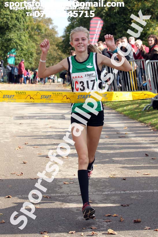 Girls under-13 3 stage road relay, 2019 ERRA 6 and 4 Stage Relay and Young Athletes.  Photo: David T. Hewitson/Sports for All Pics